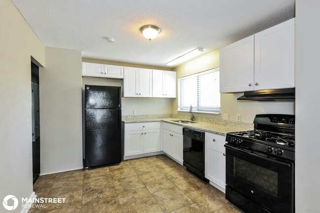 Building Photo - 4915 Sefton Dr