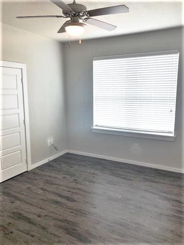 Building Photo - 2303 N Elm St