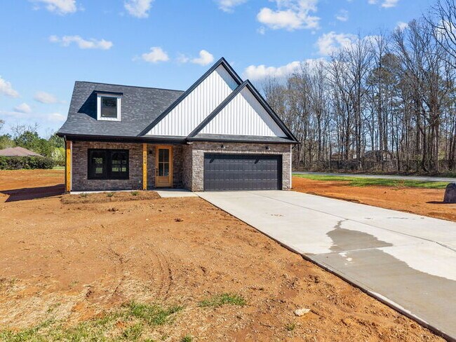 Building Photo - Salisbury New Construction 3 bedroom 2.5 baths