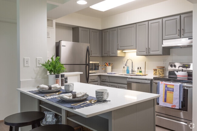 Interior Photo - Parkside