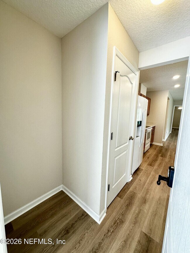 Building Photo - 227 Sawmill Landing Dr