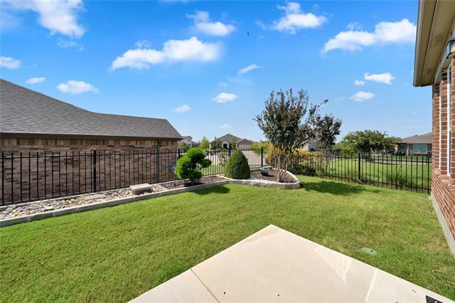 Building Photo - 7616 Heritage Dr