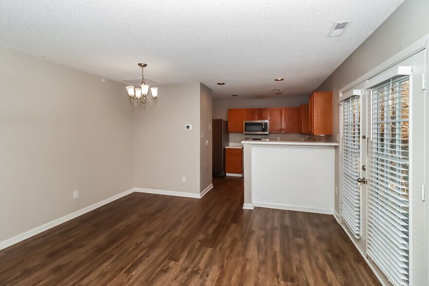 Building Photo - 1912 Waters Trail Dr