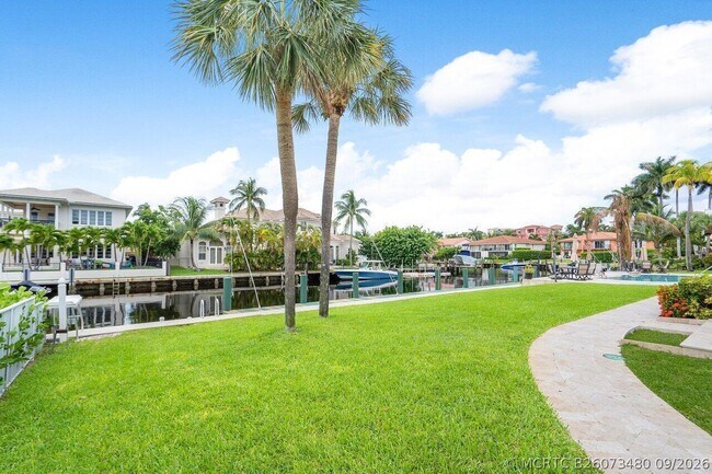 Building Photo - 1109 Bel Air Dr