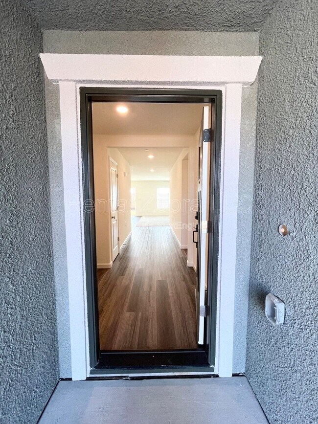 Building Photo - 4063 Cinnabar Ct