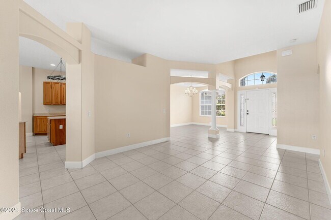 Building Photo - 3650 Chardonnay Dr