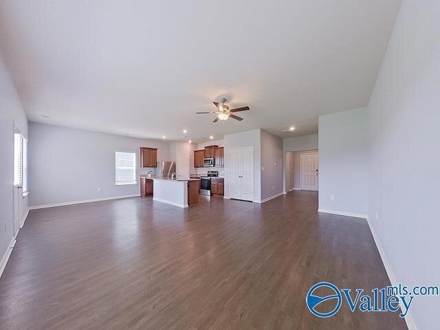 Building Photo - 1142 Freedom Pkwy