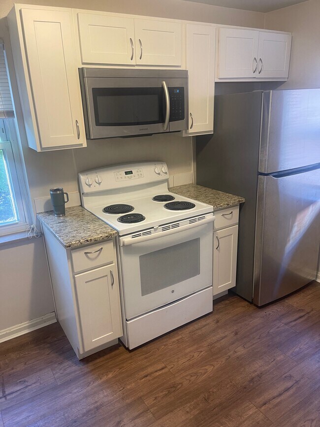 fridge and stove - 29 Pleasant Ridge Ave
