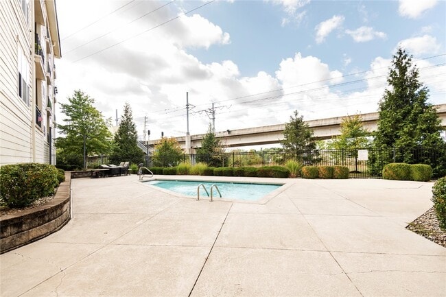 Building Photo - 1270 Strassner Dr