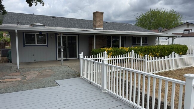 Building Photo - 13277 Anchor Village
