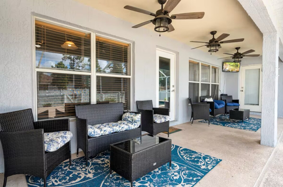 Building Photo - 2237 Bonanza Ln