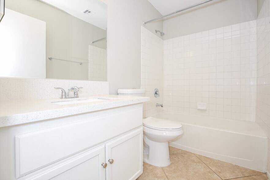Building Photo - 5037 Via De Fortuna Way