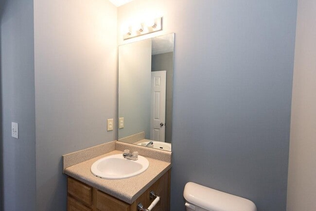 Building Photo - 152 Viewpoint Dr