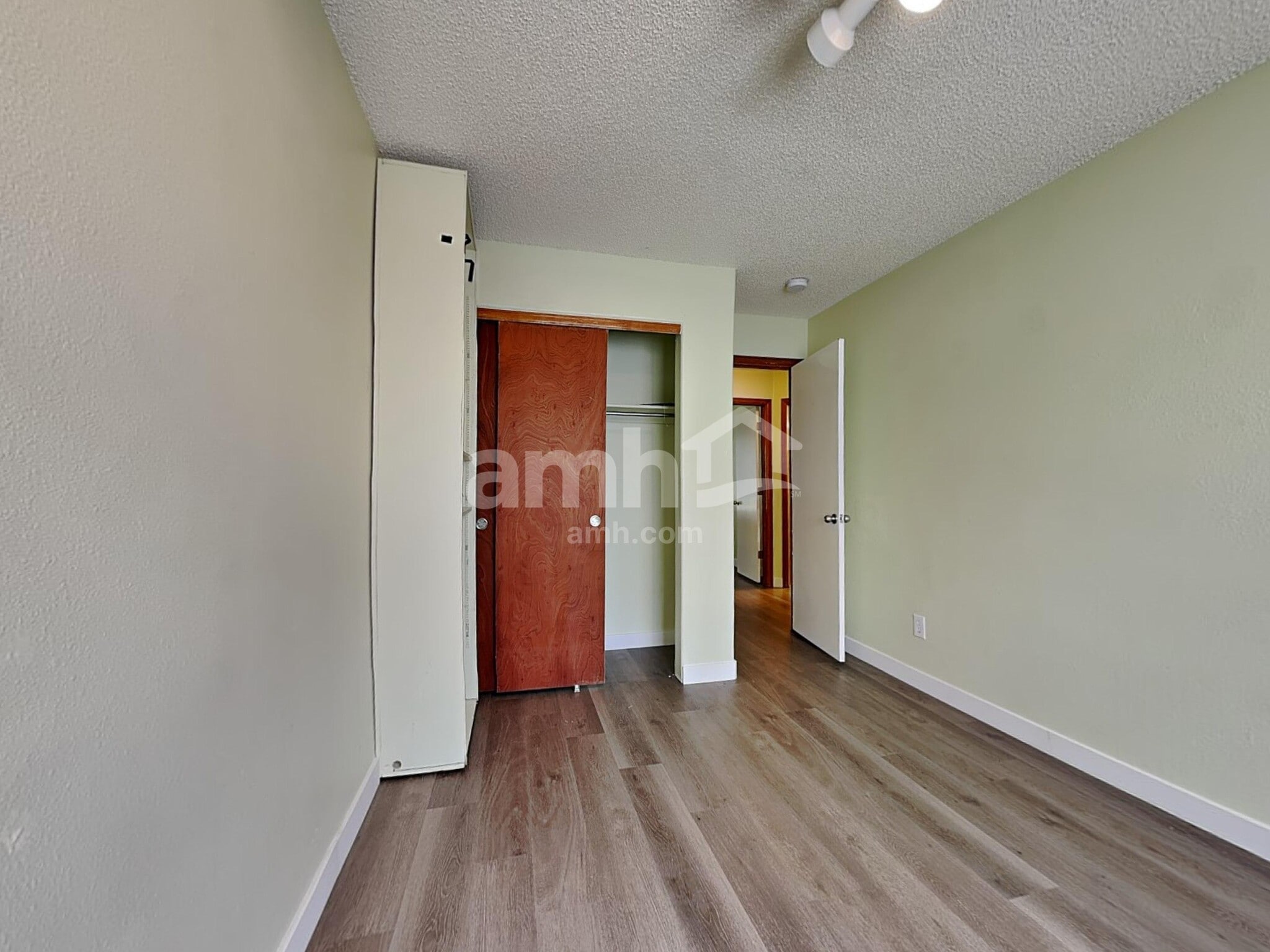 Building Photo - 4077 Ensenada St