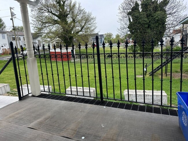 Building Photo - 434 N Kent St