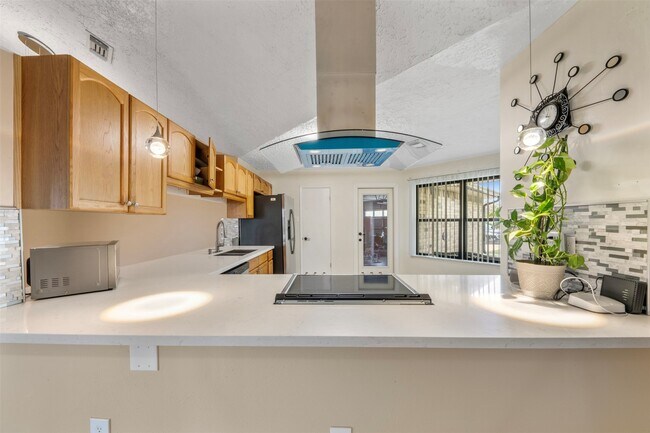 Building Photo - 15719 Tammany Ln