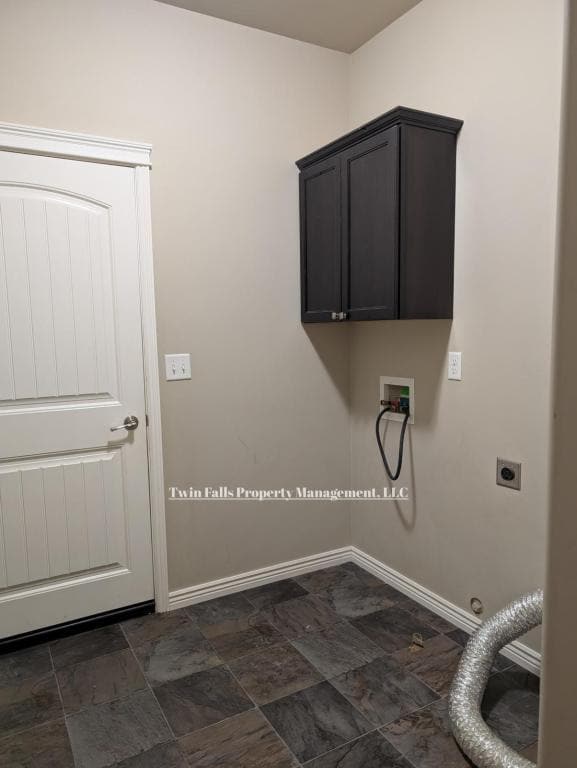 Building Photo - 763 Birchwood Rd