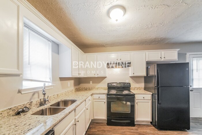 Building Photo - 4791 Tuong Yen Ct