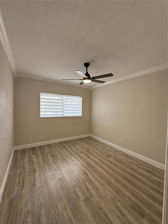 Building Photo - 2428 Columbia Dr