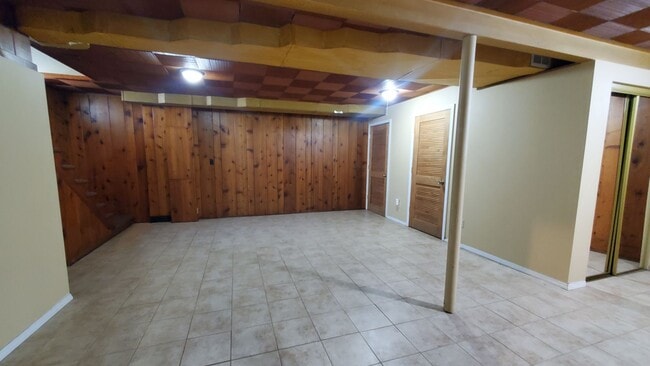 Building Photo - Charming In-Town Rental – Close to Downtow...