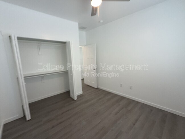 Building Photo - 147 Buena Vista Dr