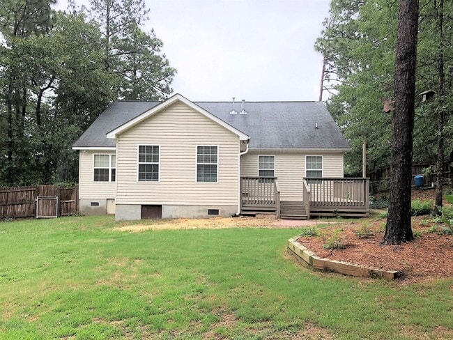 Building Photo - 122 Goudy Ct