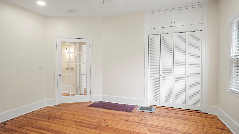 Building Photo - 1816 Eastside Ave