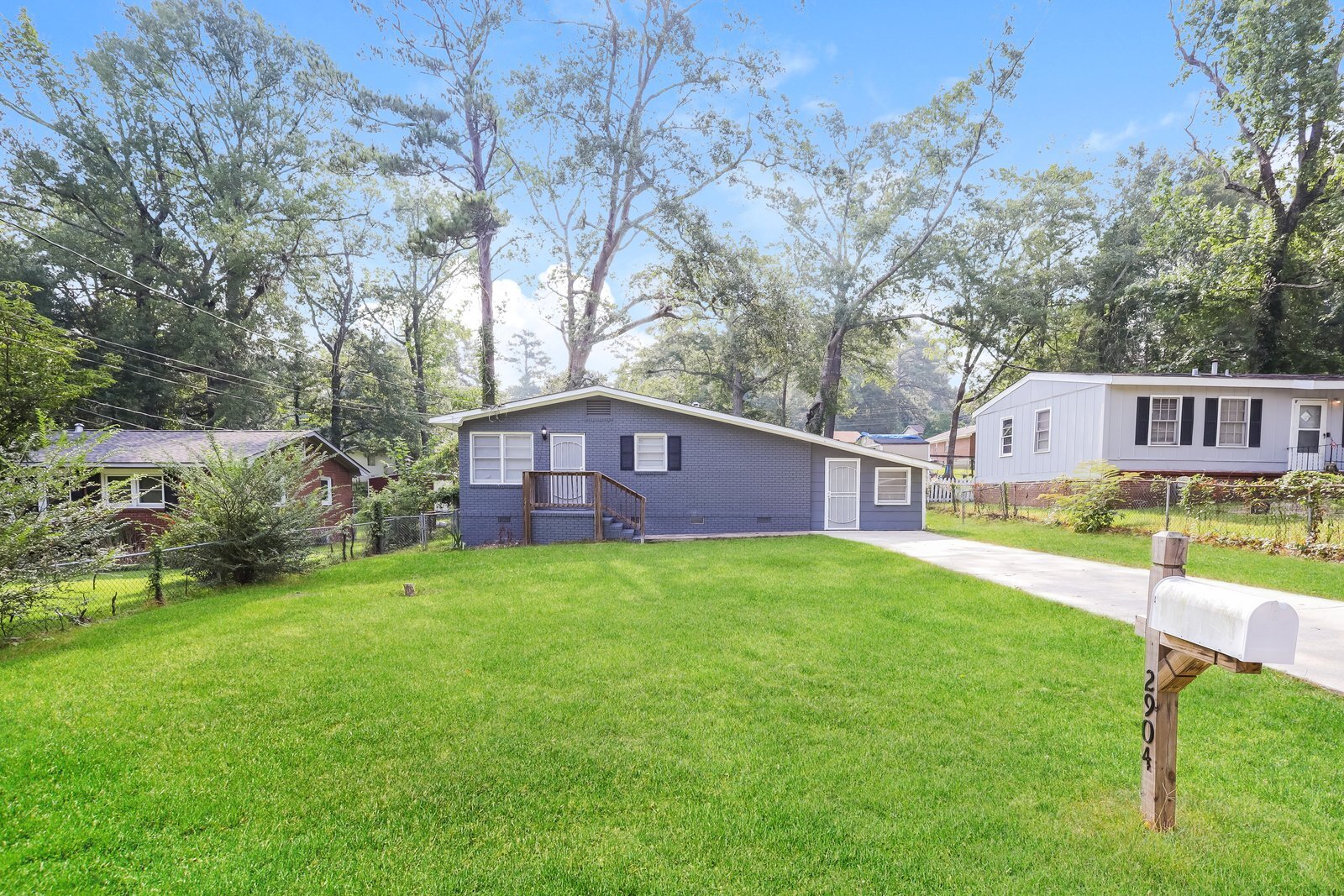 Building Photo - 2904 Doyle Ave