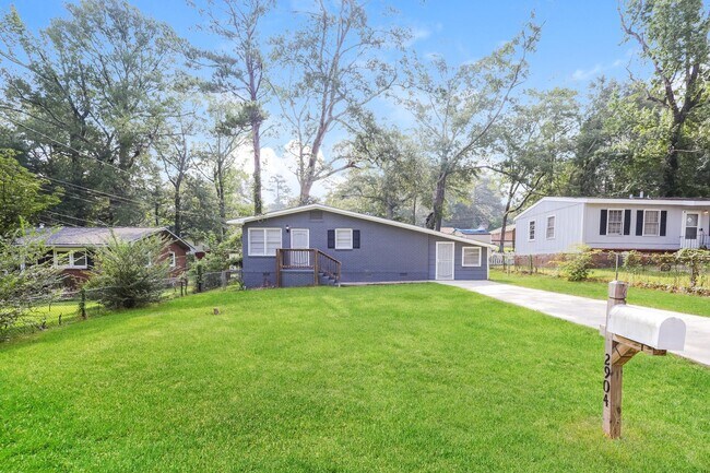 Building Photo - 2904 Doyle Ave
