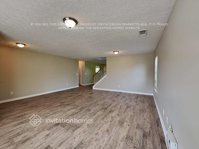 Building Photo - 945 Campbell Gate Rd SE