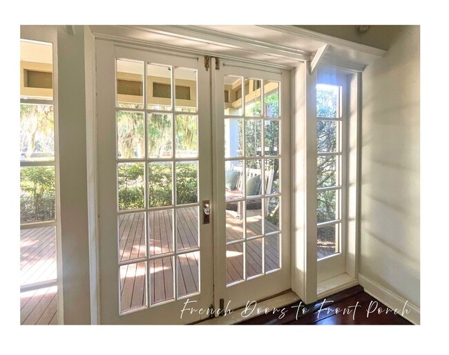 Building Photo - 208 Bartlett St