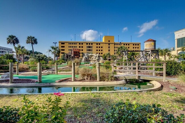 Building Photo - 2600 N Ocean Blvd