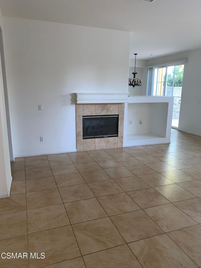 Building Photo - 4121 Paredo Way