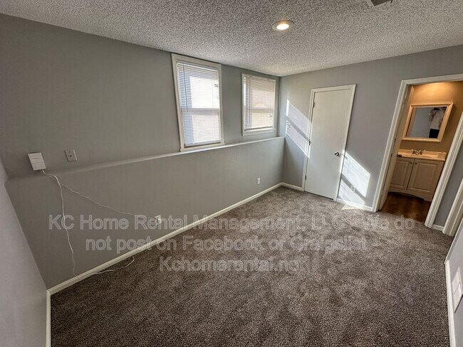 Building Photo - 1255 Petzold Dr