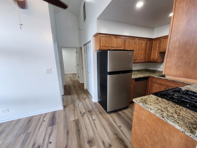 Building Photo - 1077 Courtland Dr