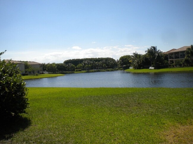 Building Photo - 9615 Shepard Pl