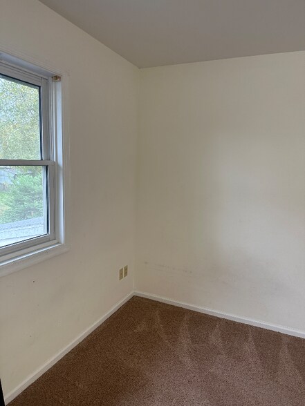 Building Photo - 9132 Joyce Ln