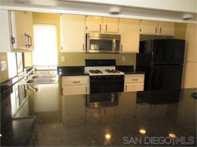 Building Photo - 13256 Creek Park Ln