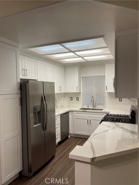 Building Photo - 6 Vía Contento