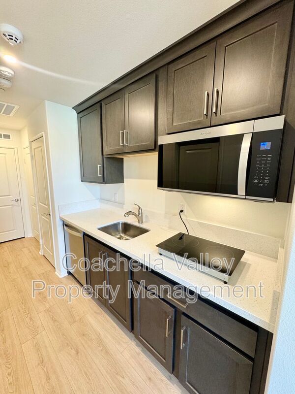 Building Photo - 130 Via Palermo Via