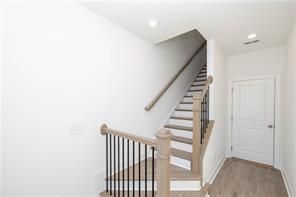 Building Photo - 4227 Millcroft Pl