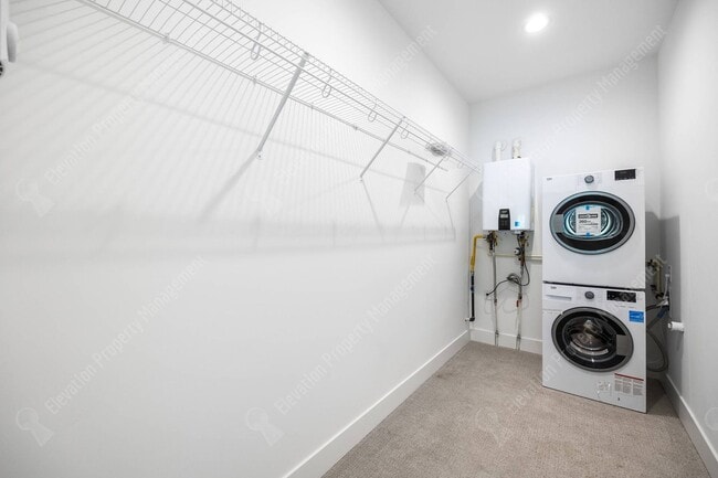 Building Photo - Modern 1 BR ADU near Downtown Bend - utilities included!