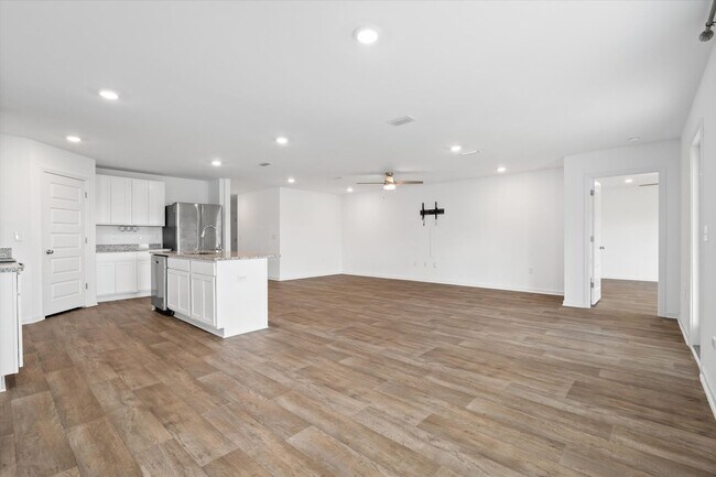 Building Photo - JUBILEE FARMS