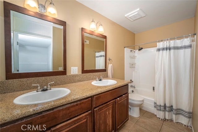 Building Photo - 23201 Vía Mirlo