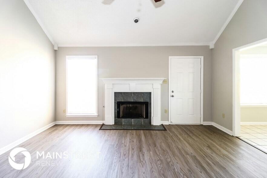 Building Photo - 3827 Richbrook Dr