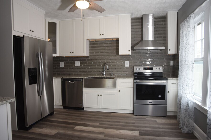 Totally New Kitchen - 13407 Cedar Rd