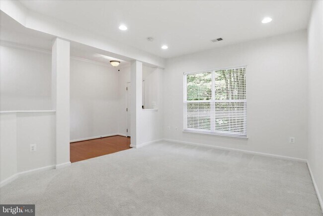 Building Photo - 4951 Chaste Tree Pl