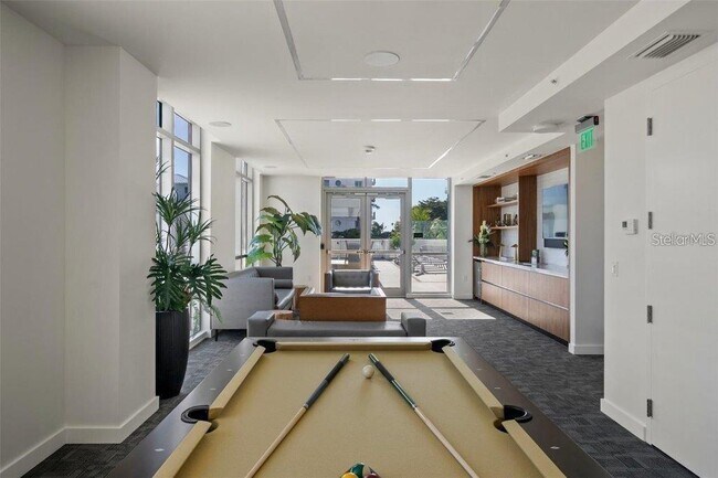 Building Photo - 111 Golden Gate Point