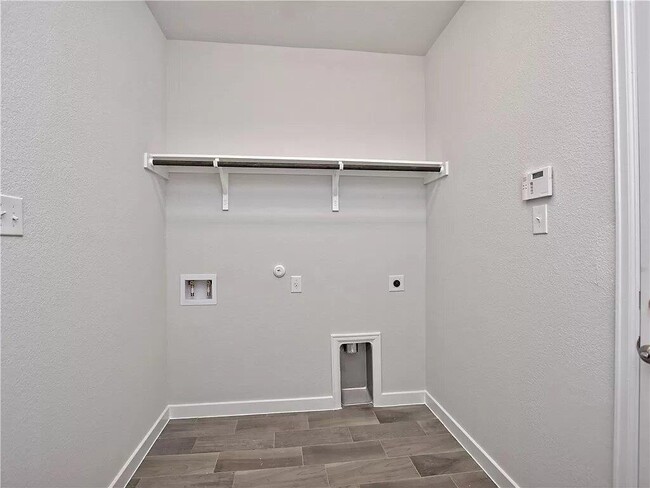 Building Photo - 129 San Domenico Cv