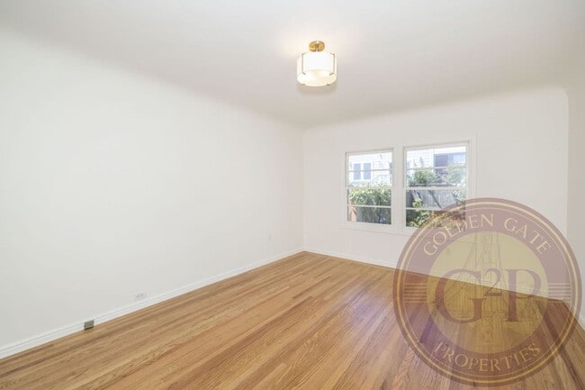 Building Photo - Lone Mountain - 3 BR, 2 BA House 2,185 Sq....